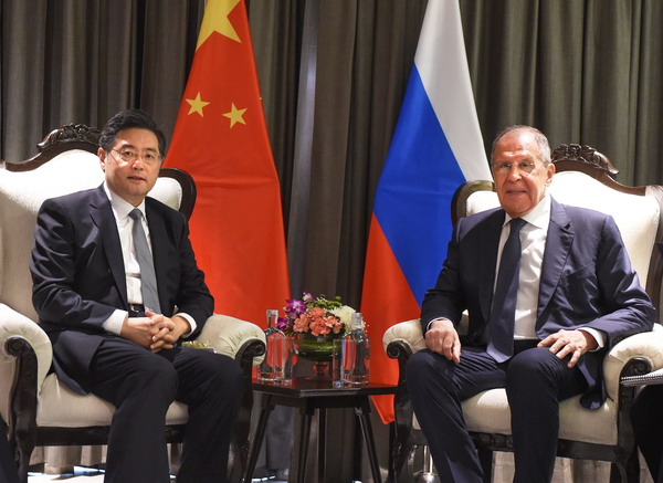 秦刚会见俄罗斯1.jpg